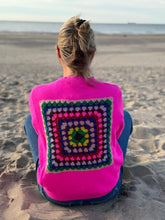 Afbeelding in Gallery-weergave laden, Crochet Pull Fluo Pink