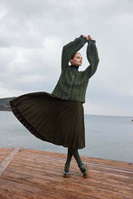 Afbeelding in Gallery-weergave laden, NEW WOOLADDICTS BY LANGYARNS 15 Herfst/Winter 2025