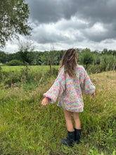 Afbeelding in Gallery-weergave laden, SOLDEN BREIPAKKET JANUARI: FESTIVAL CARDIGAN NU 84,44€ IPV 105.55€