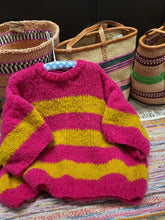 Afbeelding in Gallery-weergave laden, PATROON T-SHIRT TRUI RIANNE