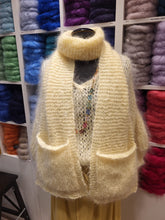 Afbeelding in Gallery-weergave laden, BREIPAKKET SJAAL KID LIGHT (ook voor de beginnende breier)