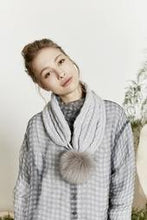 Afbeelding in Gallery-weergave laden, Lang Yarns FAM 265