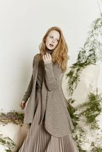 Afbeelding in Gallery-weergave laden, Lang Yarns FAM 265