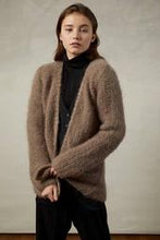 Afbeelding in Gallery-weergave laden, Lang Mohair Luxe
