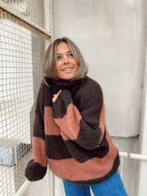 Afbeelding in Gallery-weergave laden, BREIPATROON ROLKRAAGTRUI ZOE