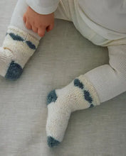 Afbeelding in Gallery-weergave laden, NEW PHILDAR BABYBOEK 261 MIJN EERSTE WINTER
