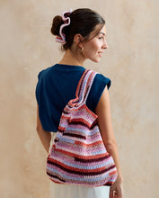 Afbeelding in Gallery-weergave laden, HAAKPATROON TAS EN SCRUNCHIE GISELA

