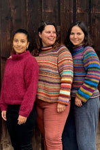 Afbeelding in Gallery-weergave laden, HOW TO RAGLAN SWEATER GRATIS PATROON
