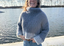 Afbeelding in Gallery-weergave laden, BREIPAKKET MAAND FEBRUARI PULL KEVAN
