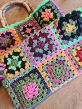 Afbeelding in Gallery-weergave laden, HAAKPATROON CROCHET MIDI TAS N°1
