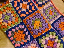 Afbeelding in Gallery-weergave laden, HAAKPATROON CROCHET MIDI TAS N°2
