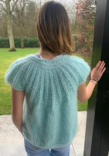 Afbeelding in Gallery-weergave laden, BREIPAKKET VEST MY LITTLE POPPY
