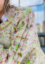 Afbeelding in Gallery-weergave laden, BREIPATROON SWEATER CERISE
